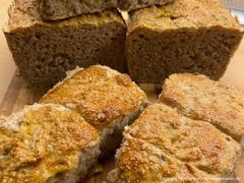Brød og boller af rester