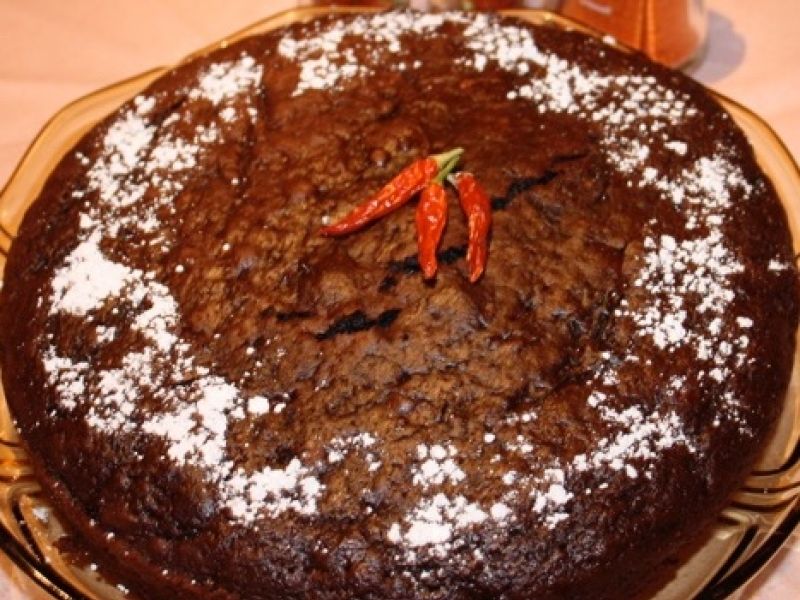 Rødbedekage med chili og chokolade
