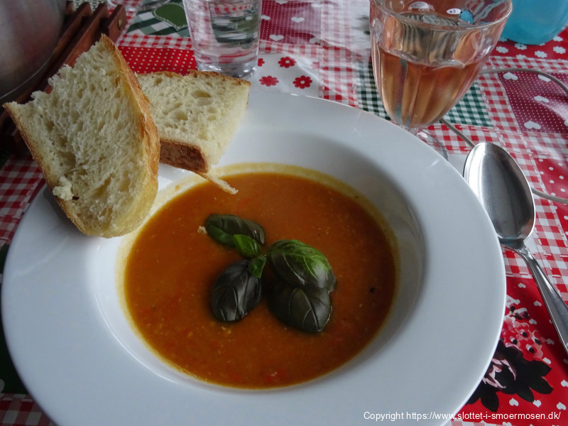 Tomatsuppe med linser